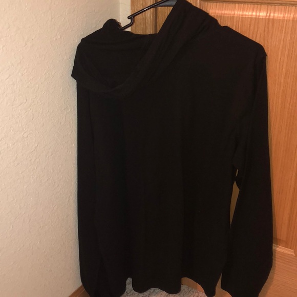 Sweatshirt - Picture 2 of 2